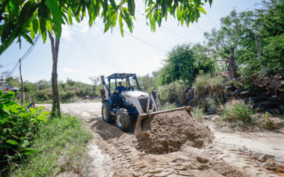 Trabajos para mejorar los accesos y caminos en la comunidad El Parajito