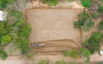 Construcción de la cancha de usos múltiples en El Arenoso.